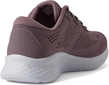 Mauve/White