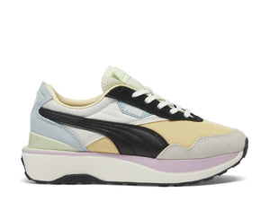 Warm White-Puma Black-Chamomile