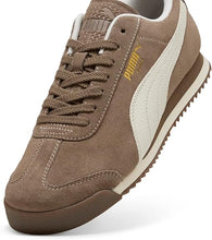 Totally Taupe/Warm White