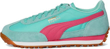 Aquatic/Puma Pink