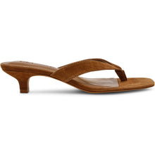 Chesnut Suede